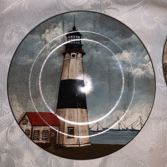 Three Lighthouse plates by David Carter Brown By The Sea Collection for Sakura - Picture 5 of 12